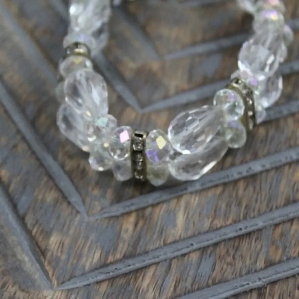 Beaded Clear & Silver Rhinestone Stretch Bracelet